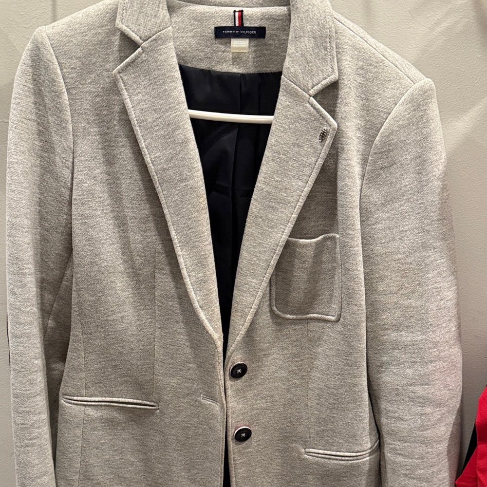 Tommy Hilfiger Light Gray Blazer with Dark Lining